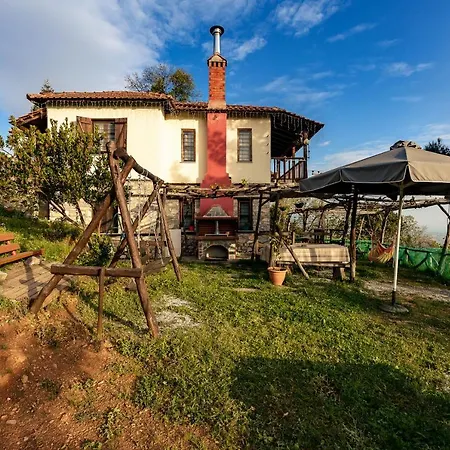 Halatsogiannis Mansion * Palaios Panteleimonas